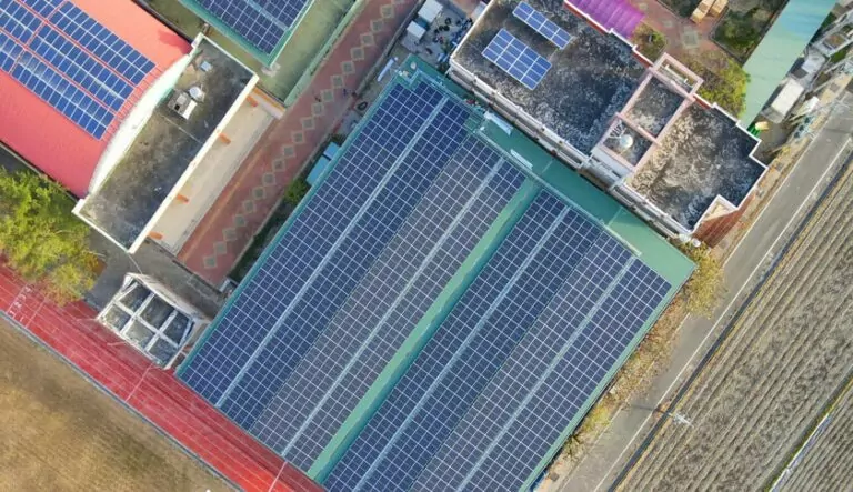 竹橋國中-成功案例-公共建築太陽能板建置-FU