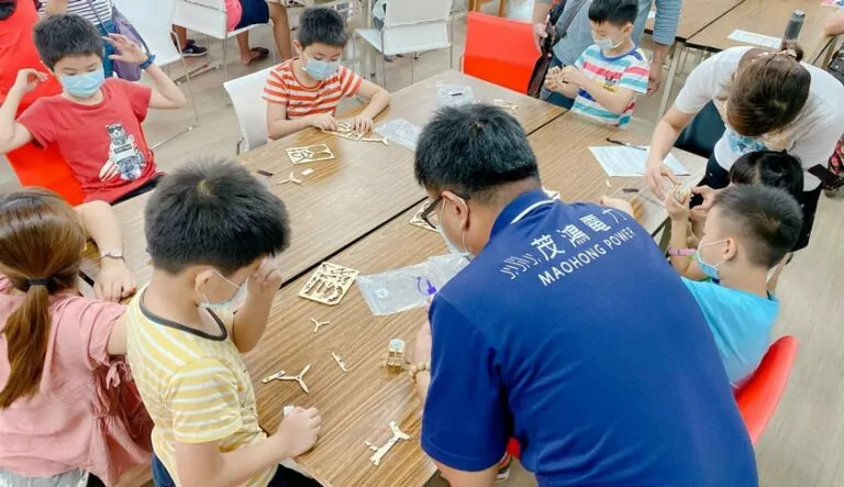 茂鴻電力太陽能板永續經營-山上圖書館_綠能科普講座_