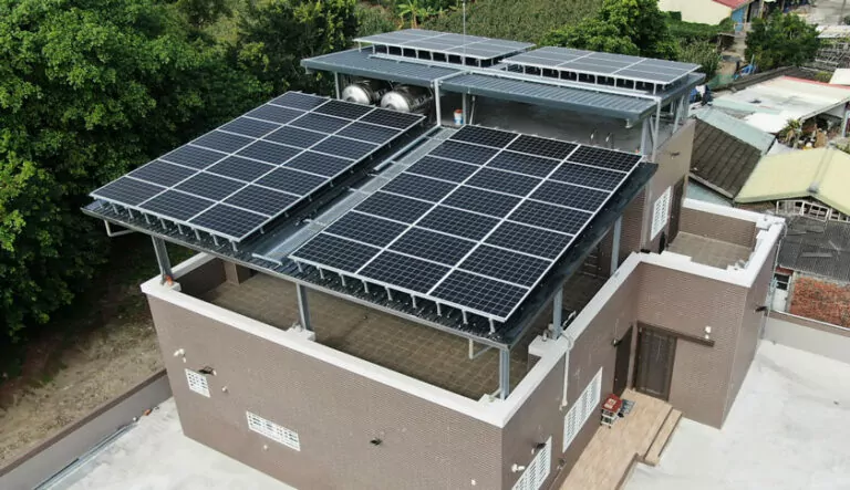 住家屋頂太陽能板系統-FU-1A2