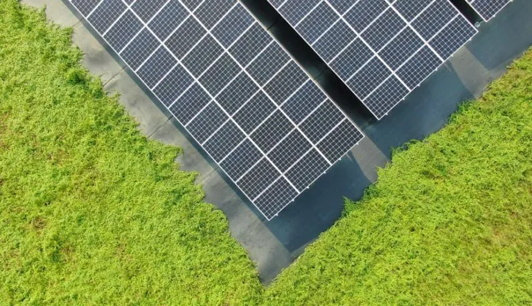 茂鴻-地面型太陽能板系統-A-01