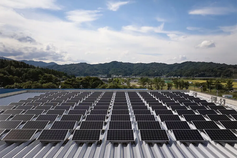 邁向2030碳中和 蘋果全球溫室氣體減排超過60%